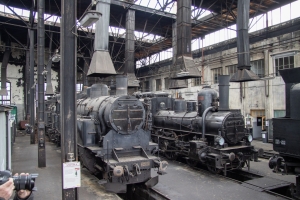 nick Canon EOS 90D f/4 1/80sec ISO-400 22mm