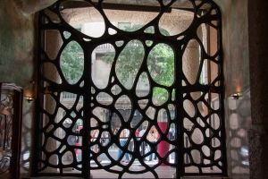 Canon EOS 40D f/6.3 1/60sec ISO-400 30mm