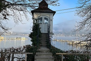 iPhone 13 f/1.6 1/928sec ISO-50 5.0999999046326mm Horizontal (normal)