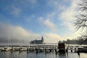 iPhone 13 f/1.6 1/4651sec ISO-50 5.0999999046326mm Horizontal (normal)