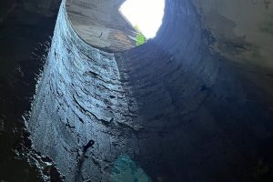 iPhone 13 f/1.6 1/37sec ISO-640 5.1mm