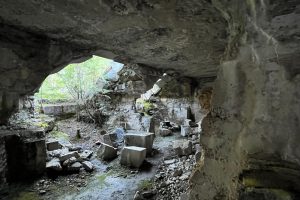 iPhone 13 f/2.4 1/45sec ISO-1600 1.54mm