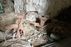 iPhone 13 f/2.4 1/60sec ISO-640 1.54mm