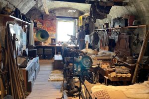 iPhone 13 f/1.6 1/50sec ISO-160 5.1mm