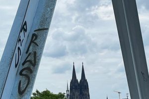 iPhone 13 f/1.6 1/4651sec ISO-50 5.1mm