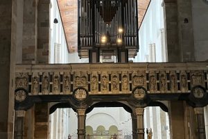 iPhone 13 f/1.6 1/50sec ISO-400 5.1mm