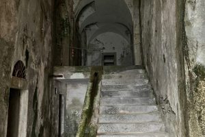 iPhone 13 f/1.6 1/30sec ISO-640 5.1mm