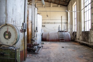 nick Canon EOS 90D f/4 1/80sec ISO-200 17mm