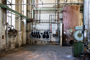 nick Canon EOS 90D f/4.5 1/60sec ISO-320 33mm