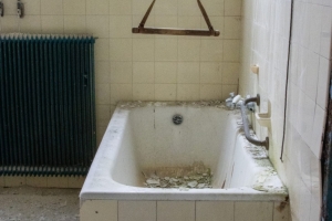 nick Canon EOS 90D f/22 1/80sec ISO-6400 26mm