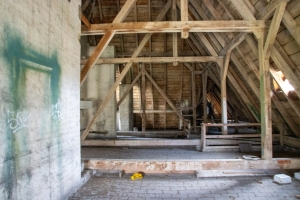 nick Canon EOS 90D f/22 1/3sec ISO-6400 17mm