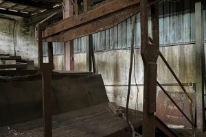 iPhone 13 f/1.6 1/30sec ISO-1000 5.1mm