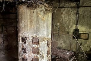 iPhone 13 f/1.6 1/9sec ISO-1000 5.1mm