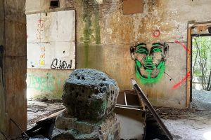 iPhone 13 f/1.6 1/61sec ISO-125 5.0999999046326mm Horizontal (normal)