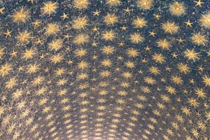 Canon EOS 90D f/4.5 1/8sec ISO-6400 24mm Horizontal (normal)