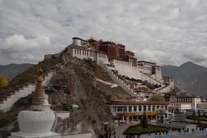 Canon EOS 40D f/13 1/250sec ISO-100 30mm