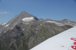 Canon EOS 90D f/4.5 1/1250sec ISO-100 26mm Horizontal (normal)