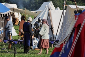 Canon EOS 90D f/5.6 1/640sec ISO-100 85mm Horizontal (normal)