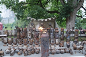 Canon EOS 90D f/4 1/60sec ISO-1000 17mm Horizontal (normal)