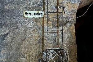 iPhone 13 f/1.6 1/2sec ISO-1000 5.1mm