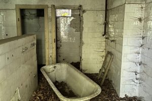 iPhone 13 f/1.6 1/18sec ISO-640 5.1mm